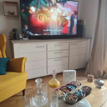 A Cote De L'aeroport Orly Homestay Athis-Mons